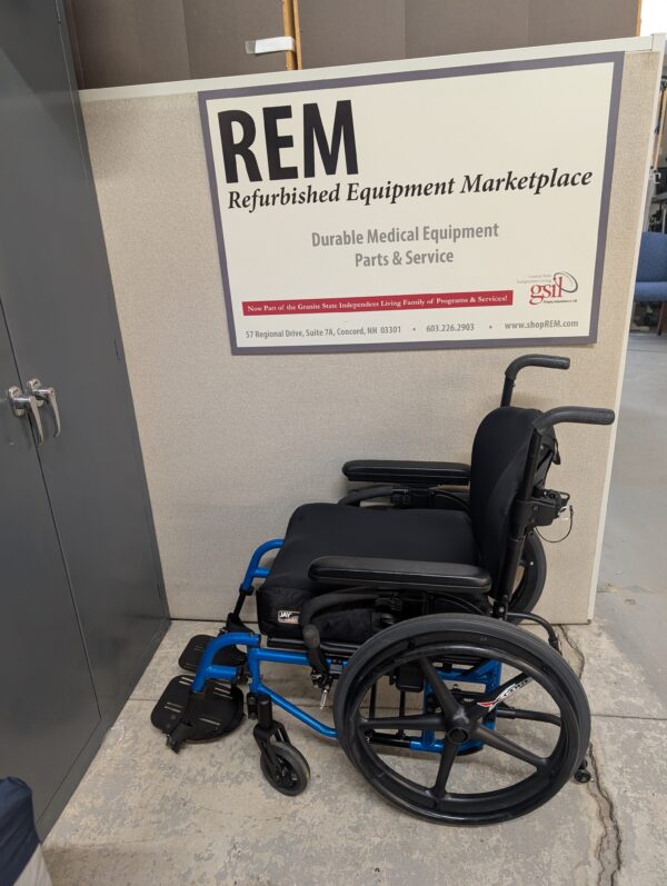 Manual Wheelchair Quickie 2 w/ Jay 3 Cushion