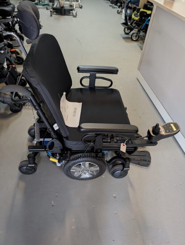 Wheelchair Power Quantum J4HD
